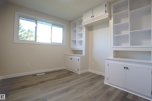 18412 92 Avenue, Edmonton, AB - Indoor Photo Showing Other Room