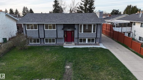 18412 92 Avenue, Edmonton, AB - Outdoor