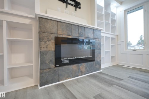 18412 92 Avenue, Edmonton, AB - Indoor