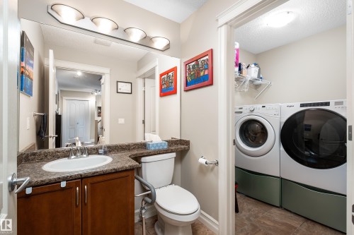 4 Spring Grove Crescent, Spruce Grove, AB - Indoor Photo Showing Laundry Room