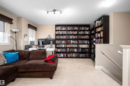 4 Spring Grove Crescent, Spruce Grove, AB - Indoor