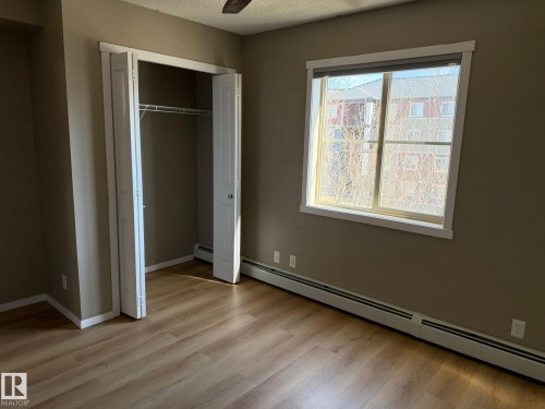 313 5390 Chappelle Rd, Edmonton, AB - Indoor Photo Showing Other Room