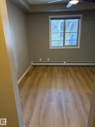 313 5390 Chappelle Rd, Edmonton, AB - Indoor Photo Showing Other Room