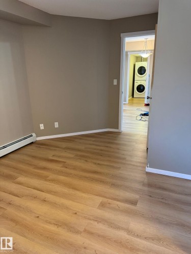 313 5390 Chappelle Rd, Edmonton, AB - Indoor Photo Showing Other Room