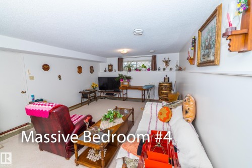 5915 115 Street, Edmonton, AB - Indoor Photo Showing Other Room