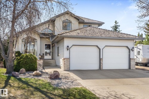 35 RIVER Glen  Fort Saskatchewan, AB T8L 3X8
