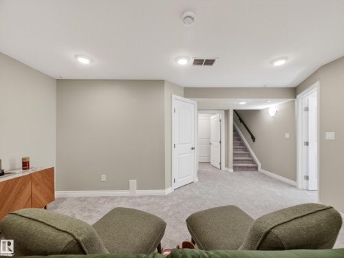 1473 Wates Link, Edmonton, AB - Indoor