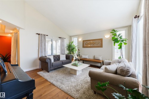 11304 9 Avenue, Edmonton, AB 
