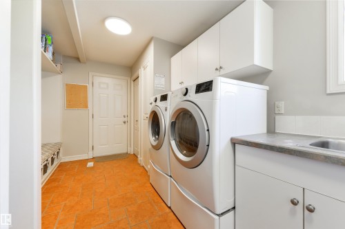 11304 9 Avenue, Edmonton, AB 