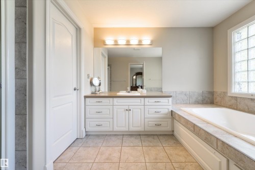 11304 9 Avenue, Edmonton, AB 