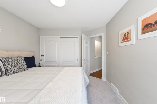 11304 9 Avenue, Edmonton, AB 