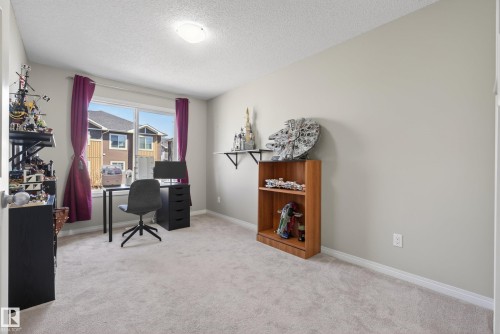 757 Eagleson Crescent, Edmonton, AB 