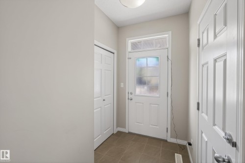 757 Eagleson Crescent, Edmonton, AB 