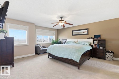 30 Ravine Drive, Devon, AB - Indoor Photo Showing Bedroom