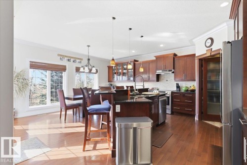 30 Ravine Drive, Devon, AB - Indoor Photo Showing Kitchen With Upgraded Kitchen