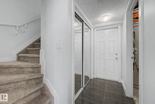 36 723 172 Street, Edmonton, AB - Indoor Photo Showing Other Room