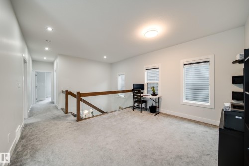 6903 173 Avenue, Edmonton, AB - Indoor Photo Showing Other Room