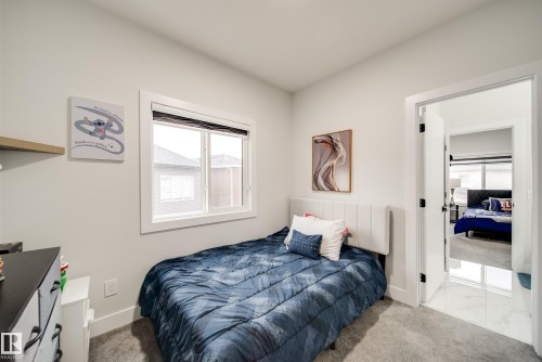 6903 173 Avenue, Edmonton, AB - Indoor Photo Showing Bedroom
