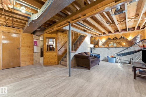 5702 50 Street, Stony Plain, AB - Indoor Photo Showing Basement