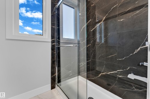 213 Crystal Creek, Leduc, AB - Indoor Photo Showing Bathroom