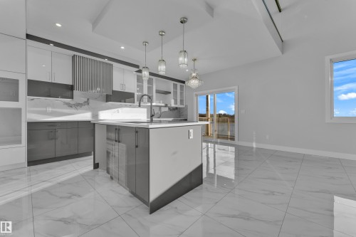 213 Crystal Creek, Leduc, AB - Indoor Photo Showing Bathroom