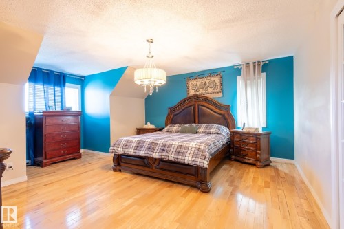 18012 96 Street, Edmonton, AB - Indoor Photo Showing Bedroom
