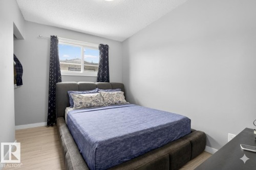 13111 82 Street, Edmonton, AB - Indoor Photo Showing Bedroom
