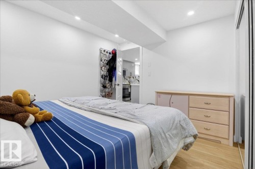 13111 82 Street, Edmonton, AB - Indoor Photo Showing Bedroom