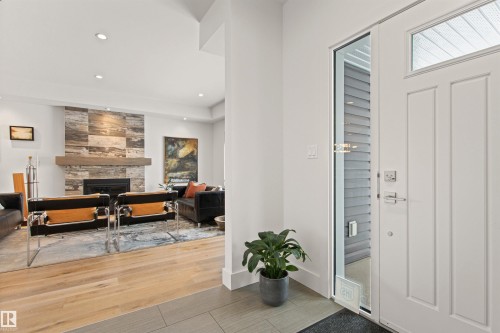 11324 87 Street, Edmonton, AB - Indoor With Fireplace