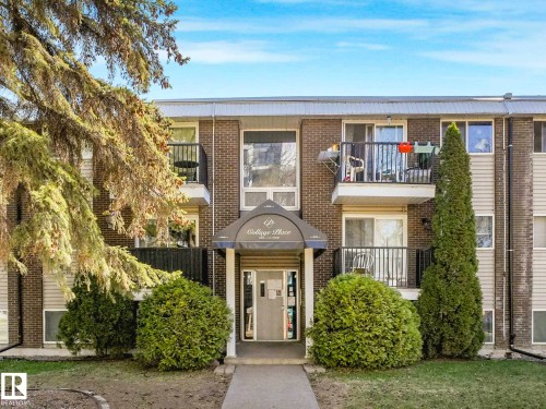 106 10305 116 Street  Edmonton, AB T5K 1W5