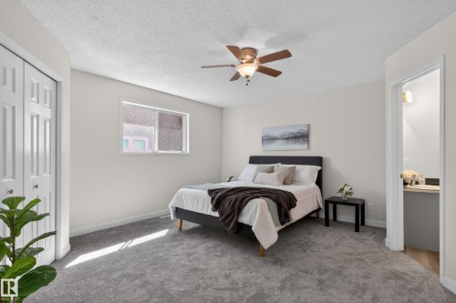 15323 72 Street, Edmonton, AB - Indoor Photo Showing Bedroom