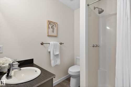 15323 72 Street, Edmonton, AB - Indoor Photo Showing Bathroom