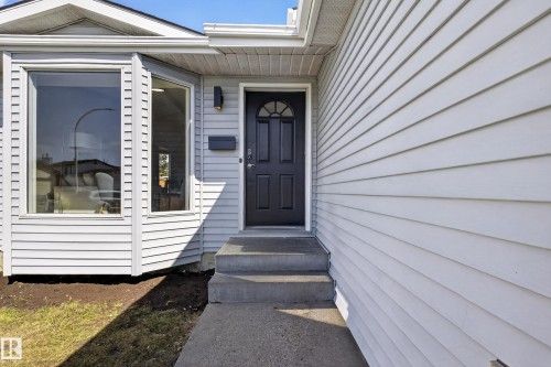 15323 72 Street, Edmonton, AB - Outdoor