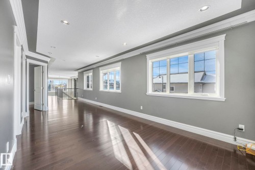 1360 Cunningham Drive, Edmonton, AB - Indoor Photo Showing Other Room