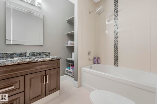 1360 Cunningham Drive, Edmonton, AB - Indoor Photo Showing Bathroom