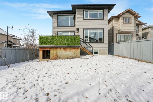 1360 Cunningham Drive, Edmonton, AB - Outdoor