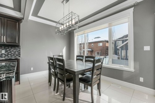 1360 Cunningham Drive, Edmonton, AB - Indoor Photo Showing Dining Room
