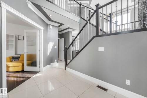 1360 Cunningham Drive, Edmonton, AB - Indoor Photo Showing Other Room