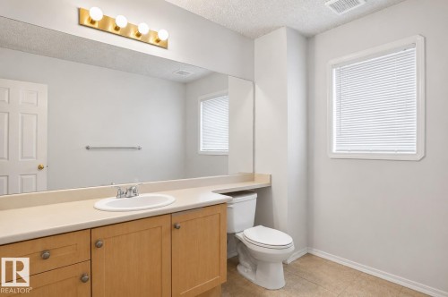 4603 126 Avenue, Edmonton, AB - Indoor Photo Showing Bathroom