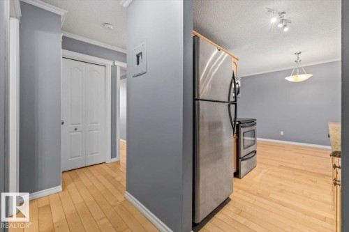 201 10547 83 Avenue, Edmonton, AB - Indoor