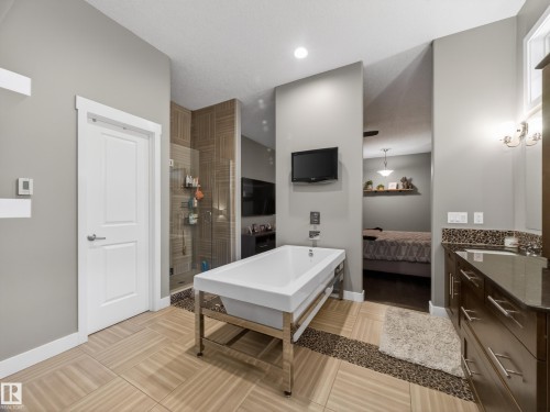 5117 Terwillegar Boulevard, Edmonton, AB - Indoor