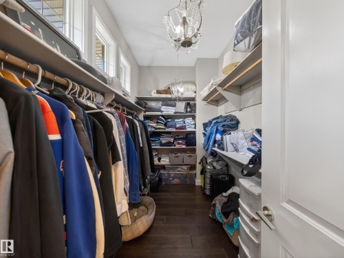 5117 Terwillegar Boulevard, Edmonton, AB - Indoor With Storage