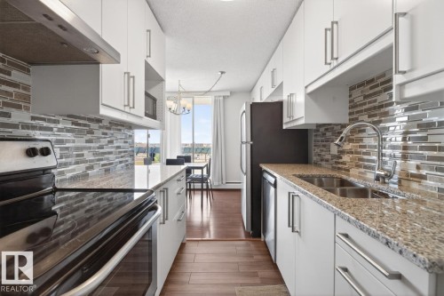 606 10883 Saskatchewan Drive, Edmonton, AB - Indoor Photo Showing Kitchen With Double Sink With Upgraded Kitchen