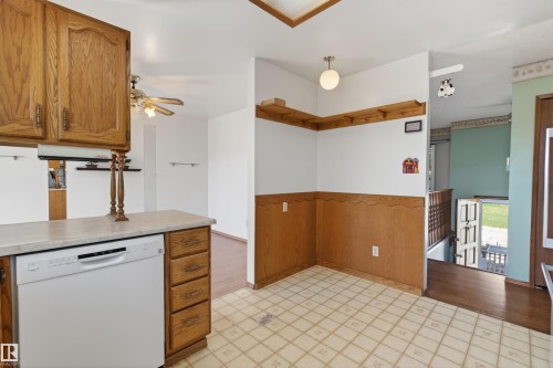 2013 3 Avenue, Cold Lake, AB - Indoor Photo Showing Kitchen