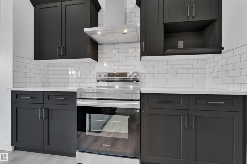 19734 29 Avenue, Edmonton, AB - Indoor Photo Showing Kitchen