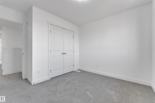 19734 29 Avenue, Edmonton, AB - Indoor Photo Showing Other Room