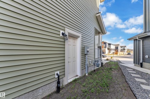 19734 29 Avenue, Edmonton, AB - Outdoor
