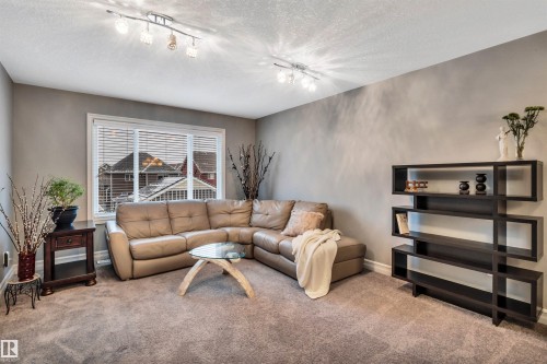 7728 18 Avenue, Edmonton, AB - Indoor Photo Showing Other Room