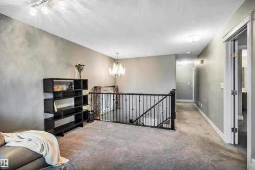 7728 18 Avenue, Edmonton, AB - Indoor Photo Showing Other Room