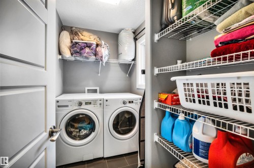 7728 18 Avenue, Edmonton, AB - Indoor Photo Showing Laundry Room